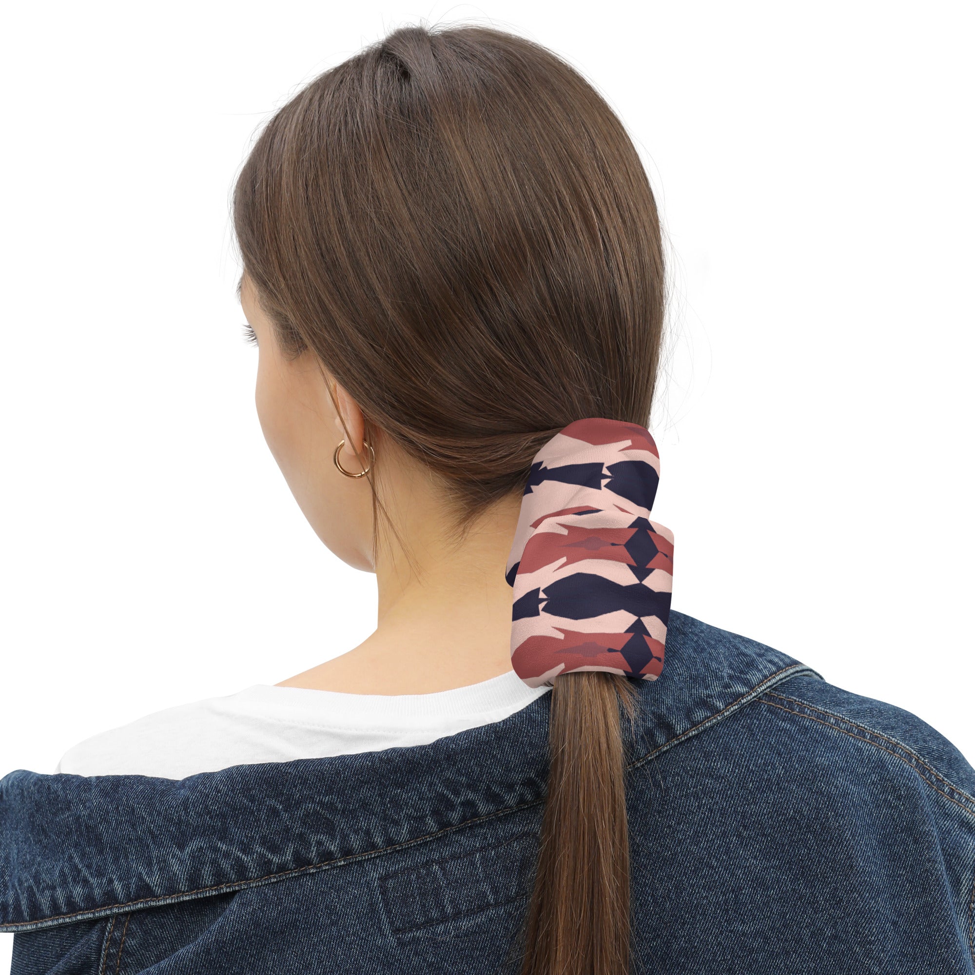Gulf Shore Neck Gaiter Triboca Arts