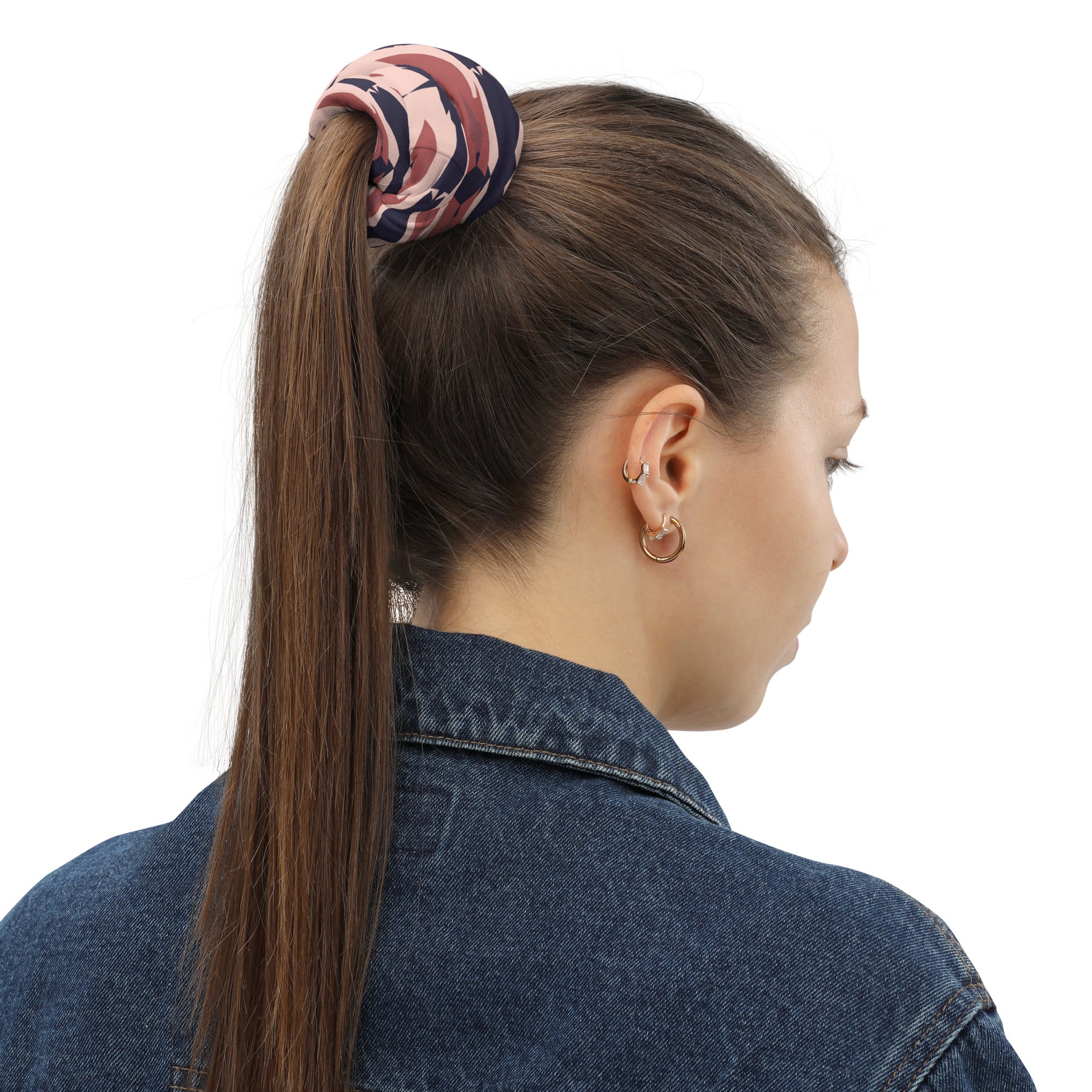 Gulf Shore Neck Gaiter Triboca Arts