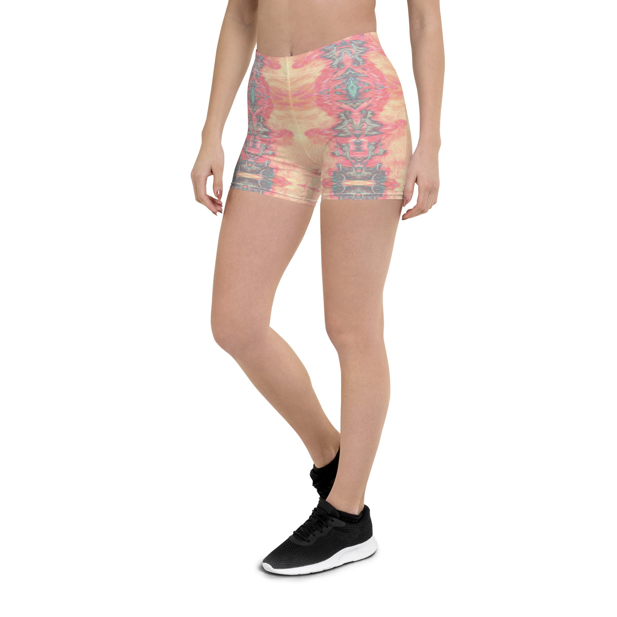 Bay Jetties Women's Shorts Triboca Arts