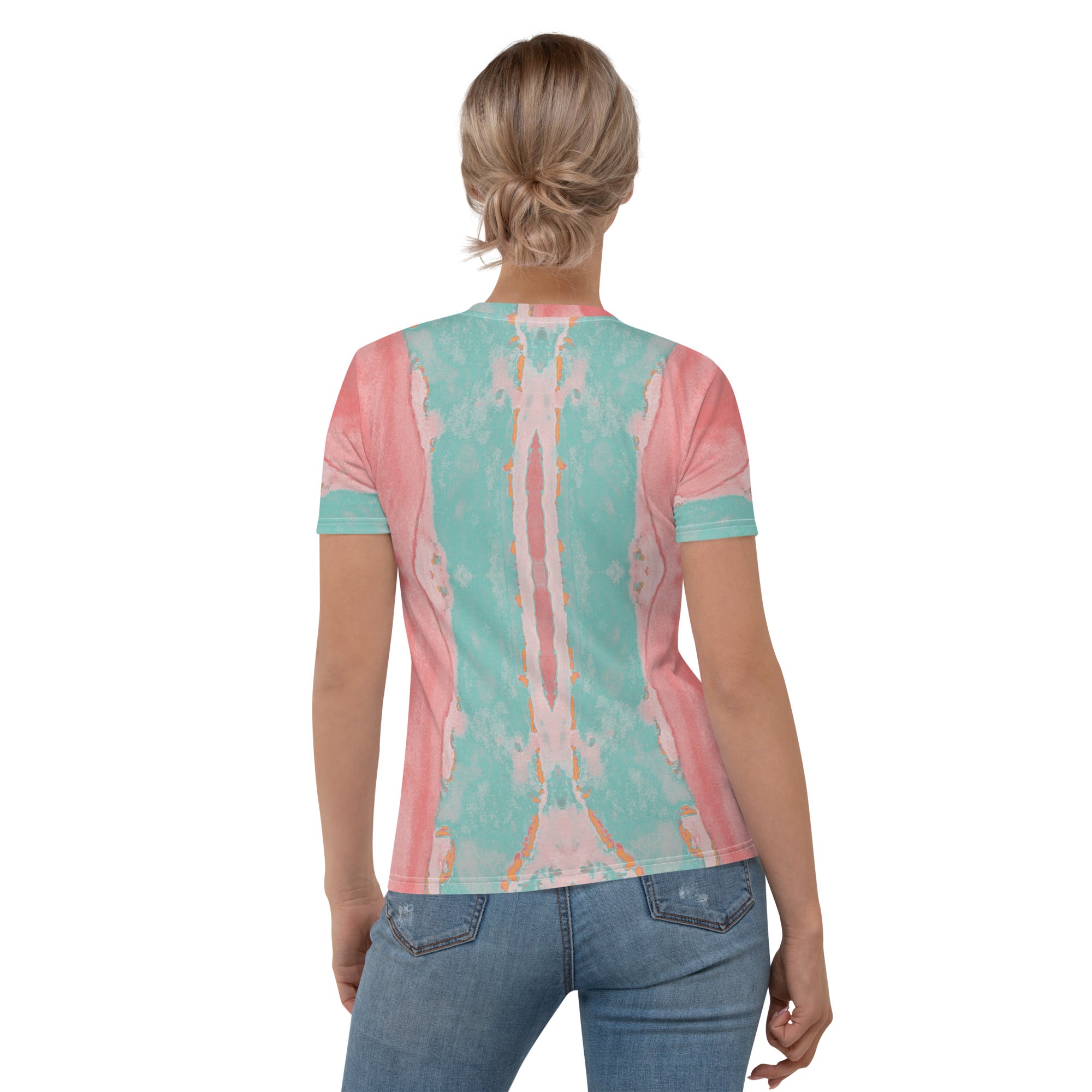 Gulf Shore Women's Crew Neck T-shirt Triboca Arts