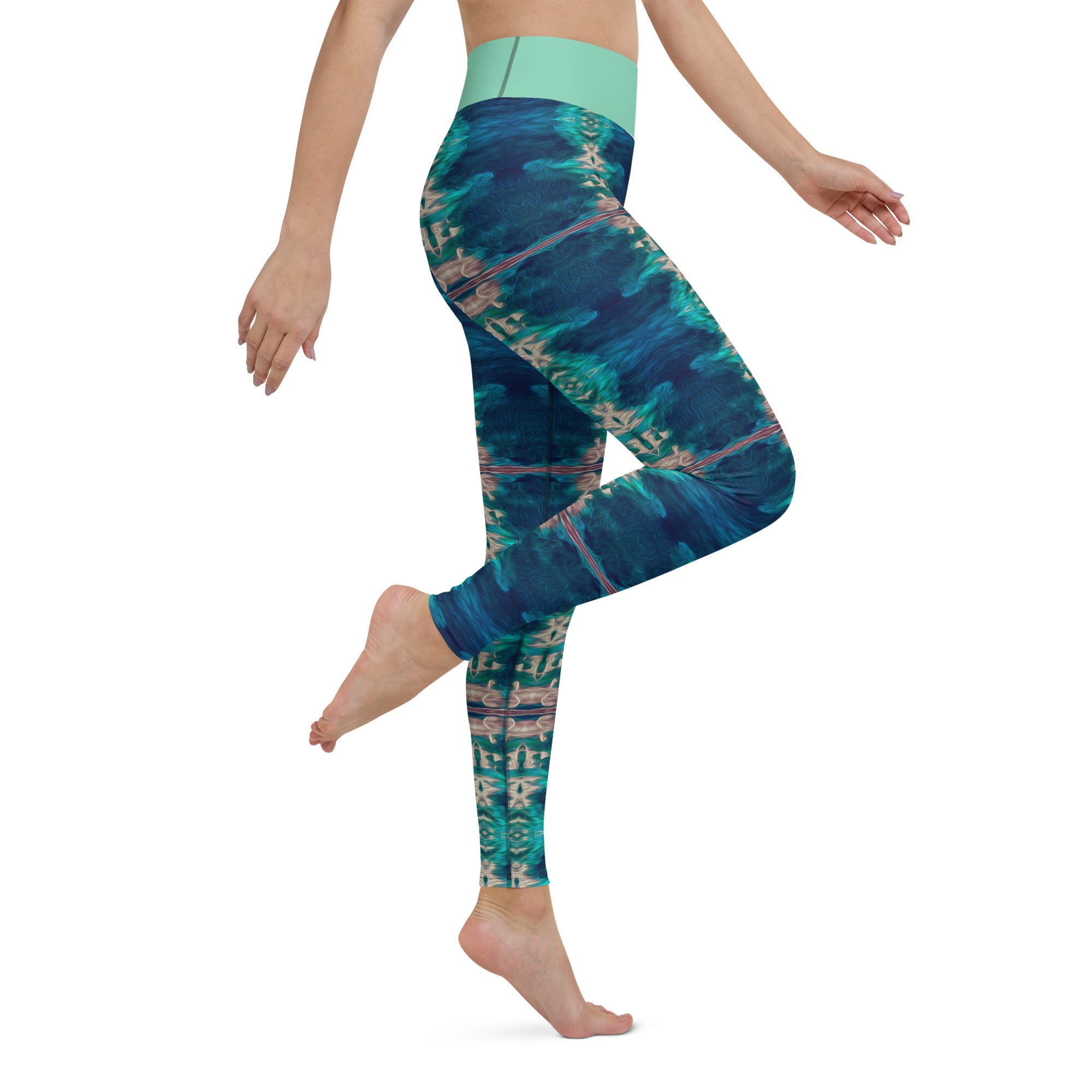 Bay Jetties Yoga Leggings Triboca Arts